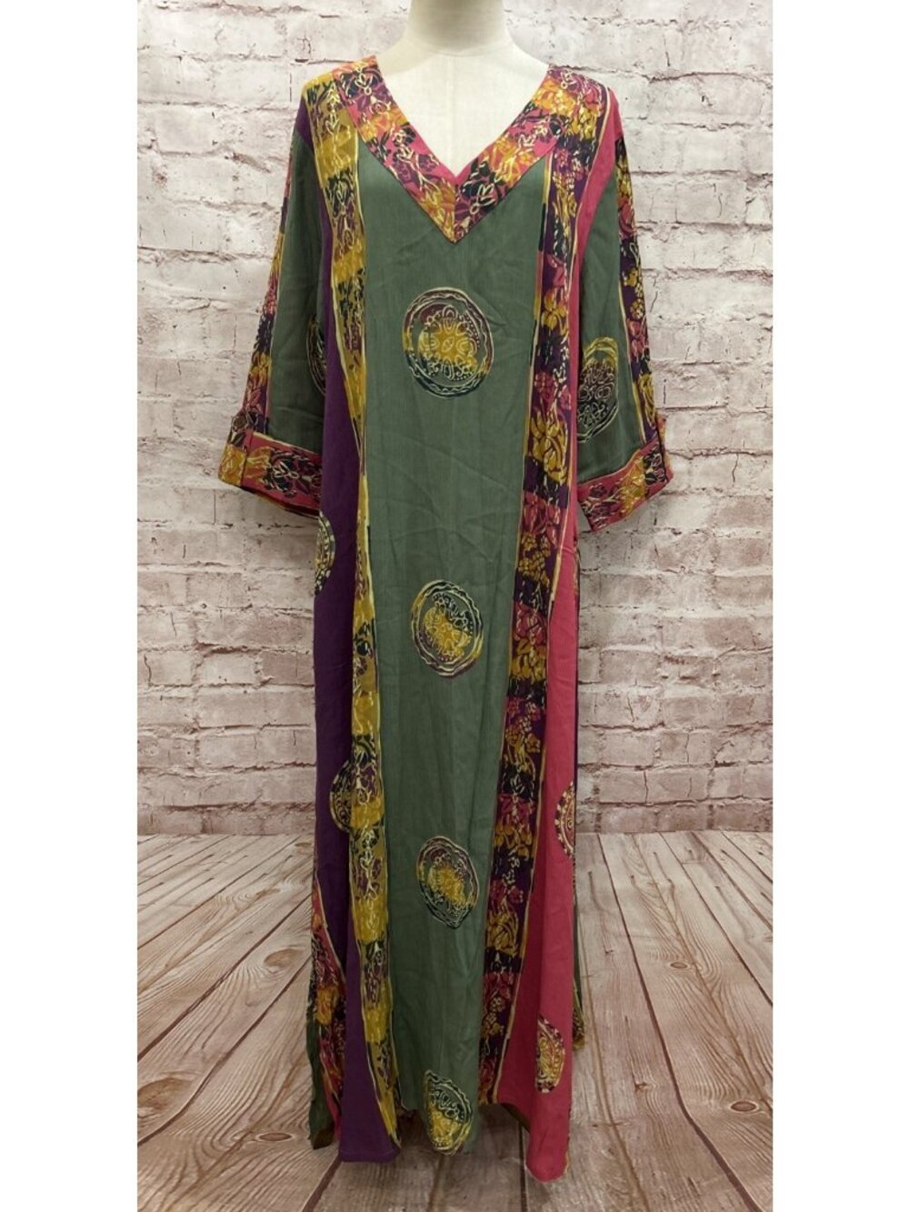 Soft Surroundings NURI Rayon Batik Kaftan Dress Multicolor Resort Vacation